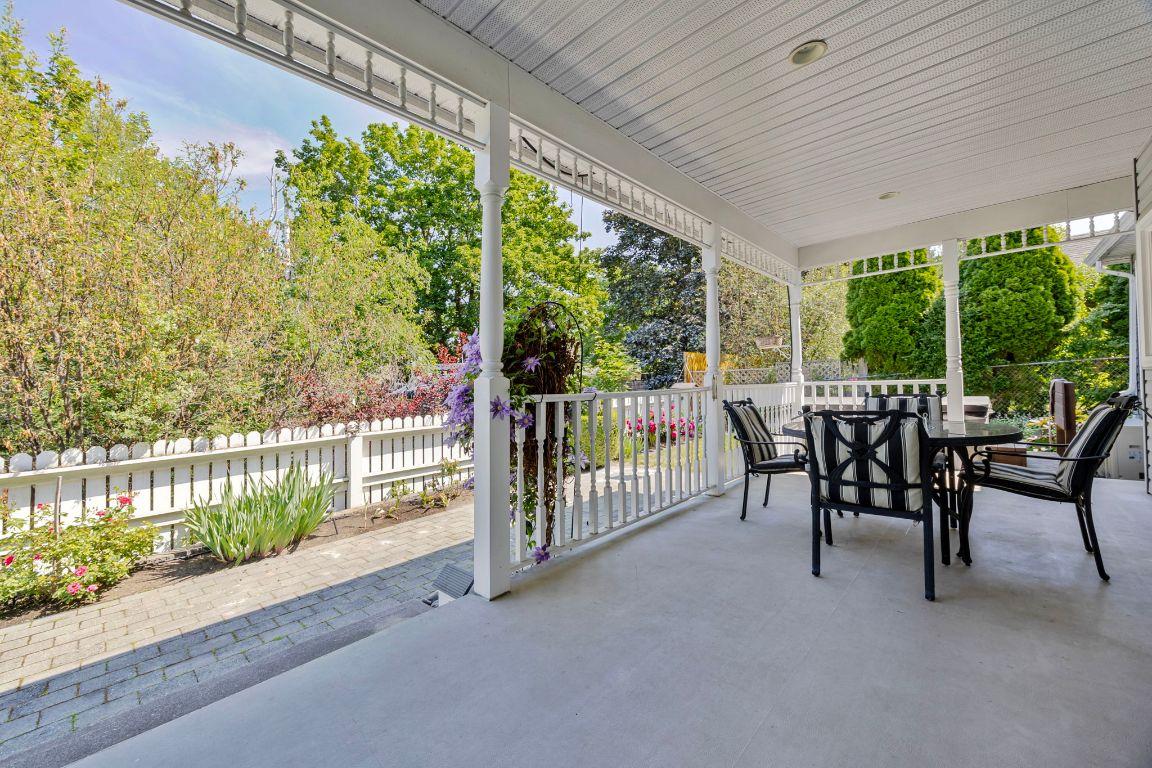 









758


Varney

Court,
Kelowna,




BC
V1W 3Z2

