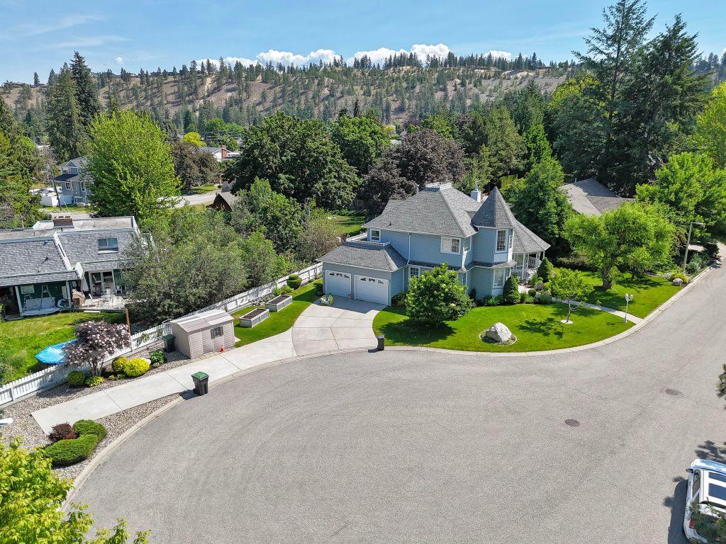 









758


Varney

Court,
Kelowna,




BC
V1W 3Z2

