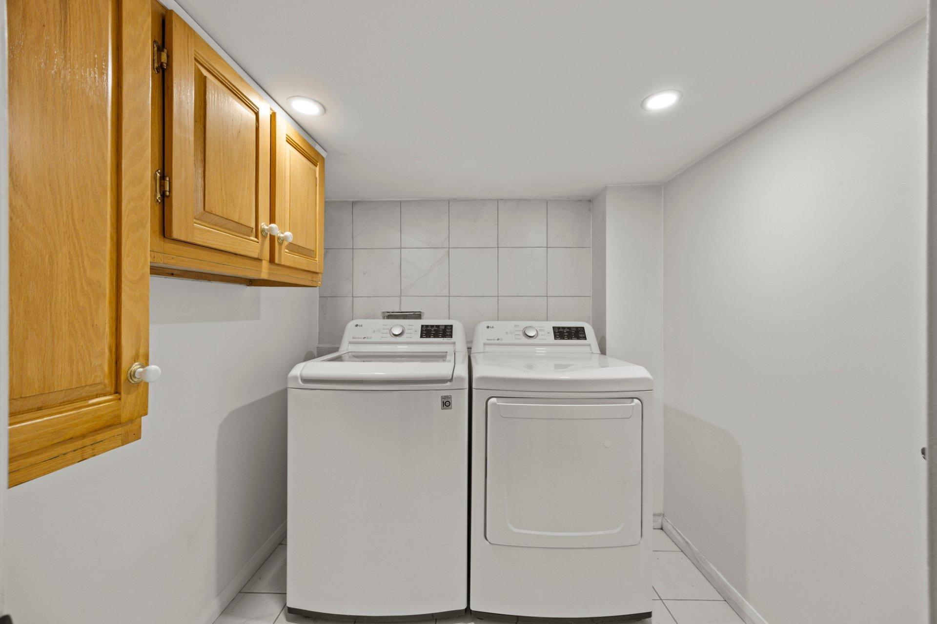 









276


Rue Brillon

,
Beloeil,




QC
J3G2T6

