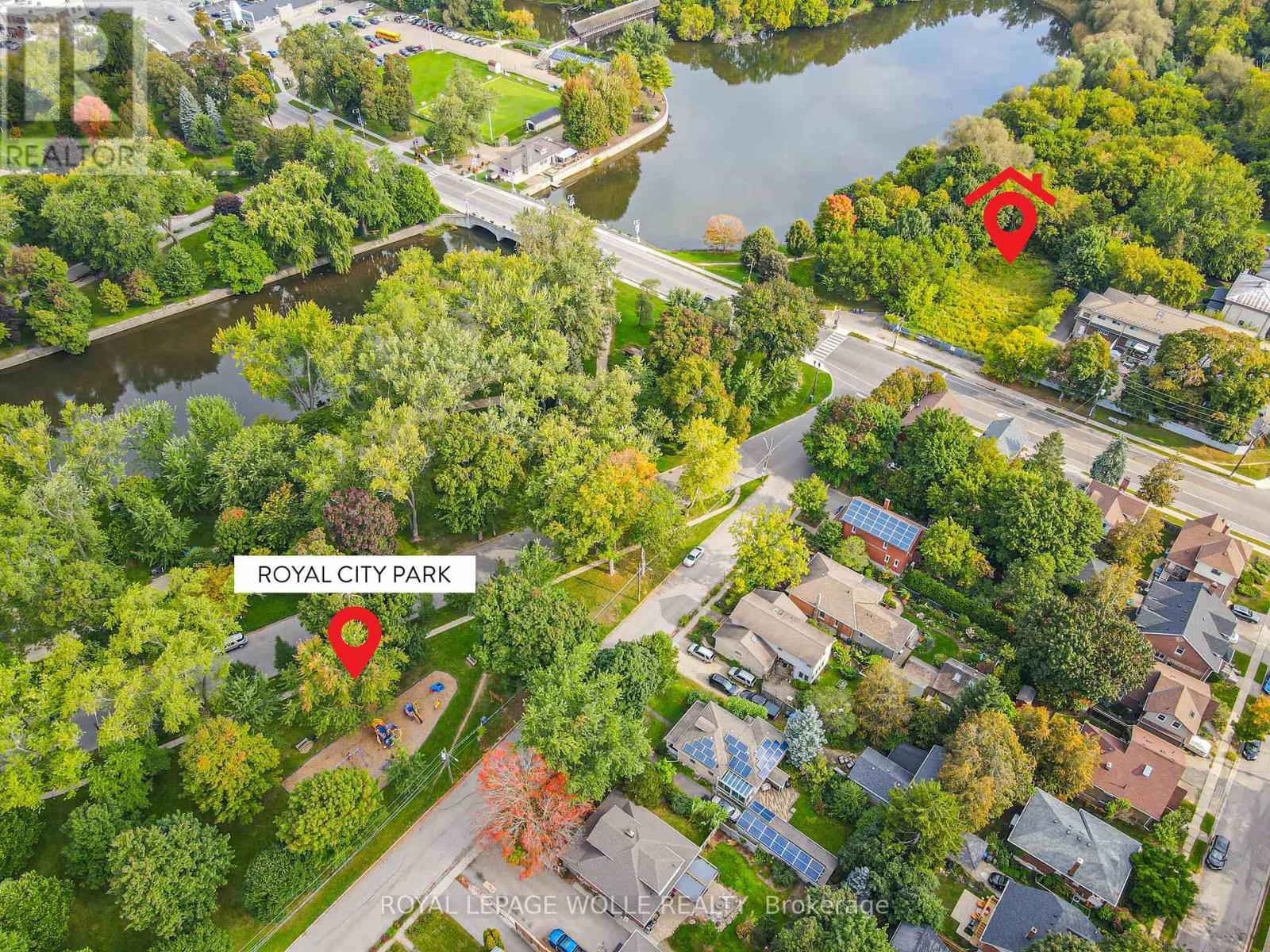 












4 - 180 GORDON STREET

,
Guelph,




Ontario
N1G1X1

