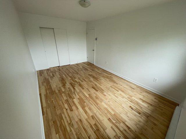 









10061


Boul. St-Michel

, 6,
Montréal (Montréal-Nord),




QC
H1H5G9

