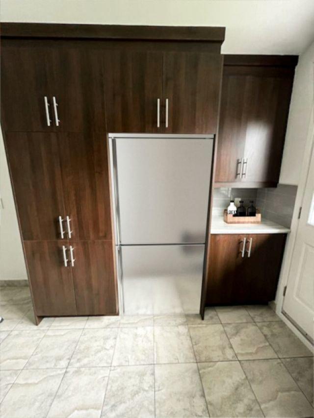 









10061


Boul. St-Michel

, 6,
Montréal (Montréal-Nord),




QC
H1H5G9

