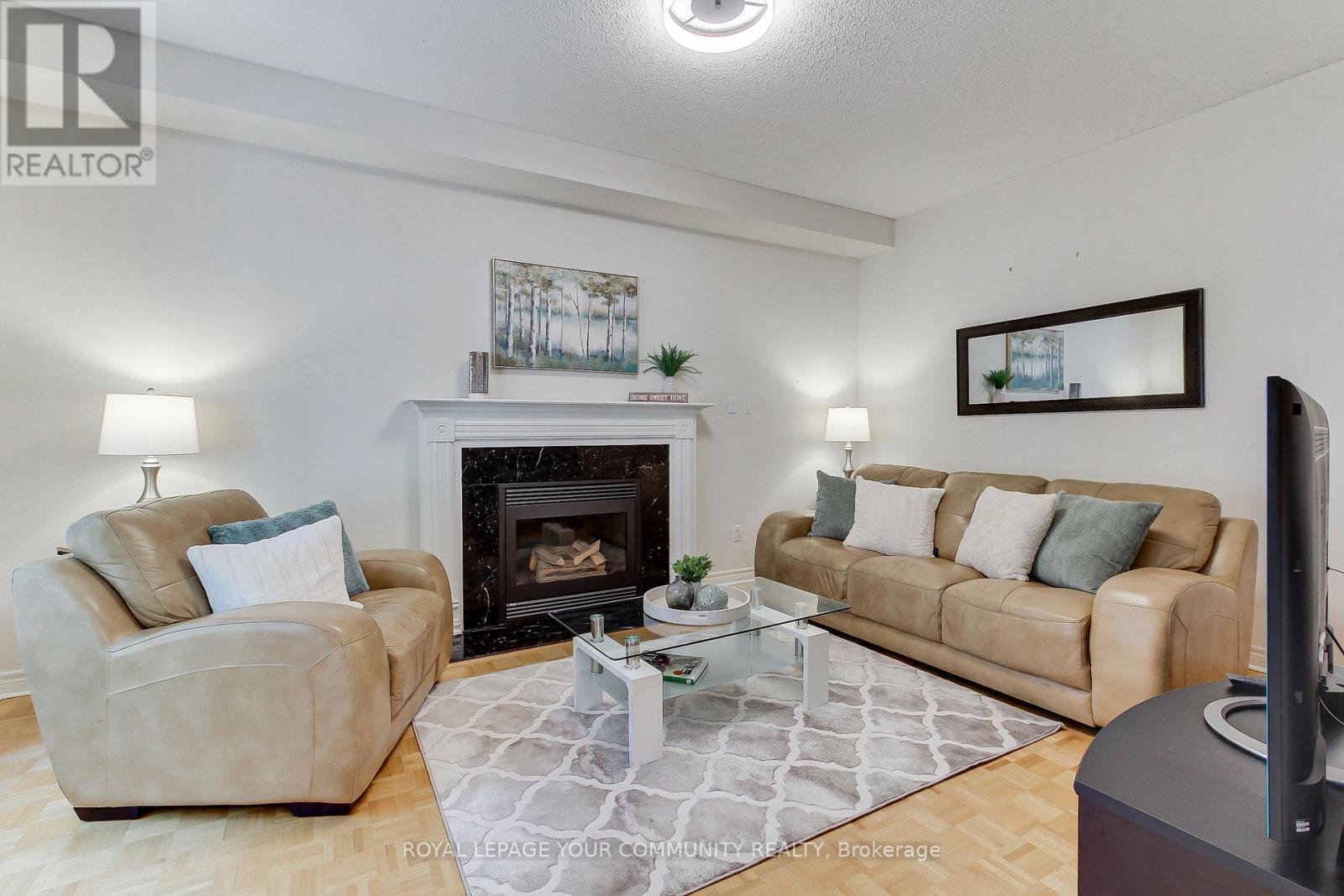 












57 EL DORADO STREET

,
Richmond Hill,




Ontario
L4C0K8

