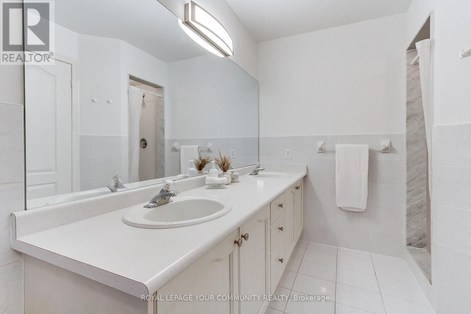 












57 EL DORADO STREET

,
Richmond Hill,




Ontario
L4C0K8

