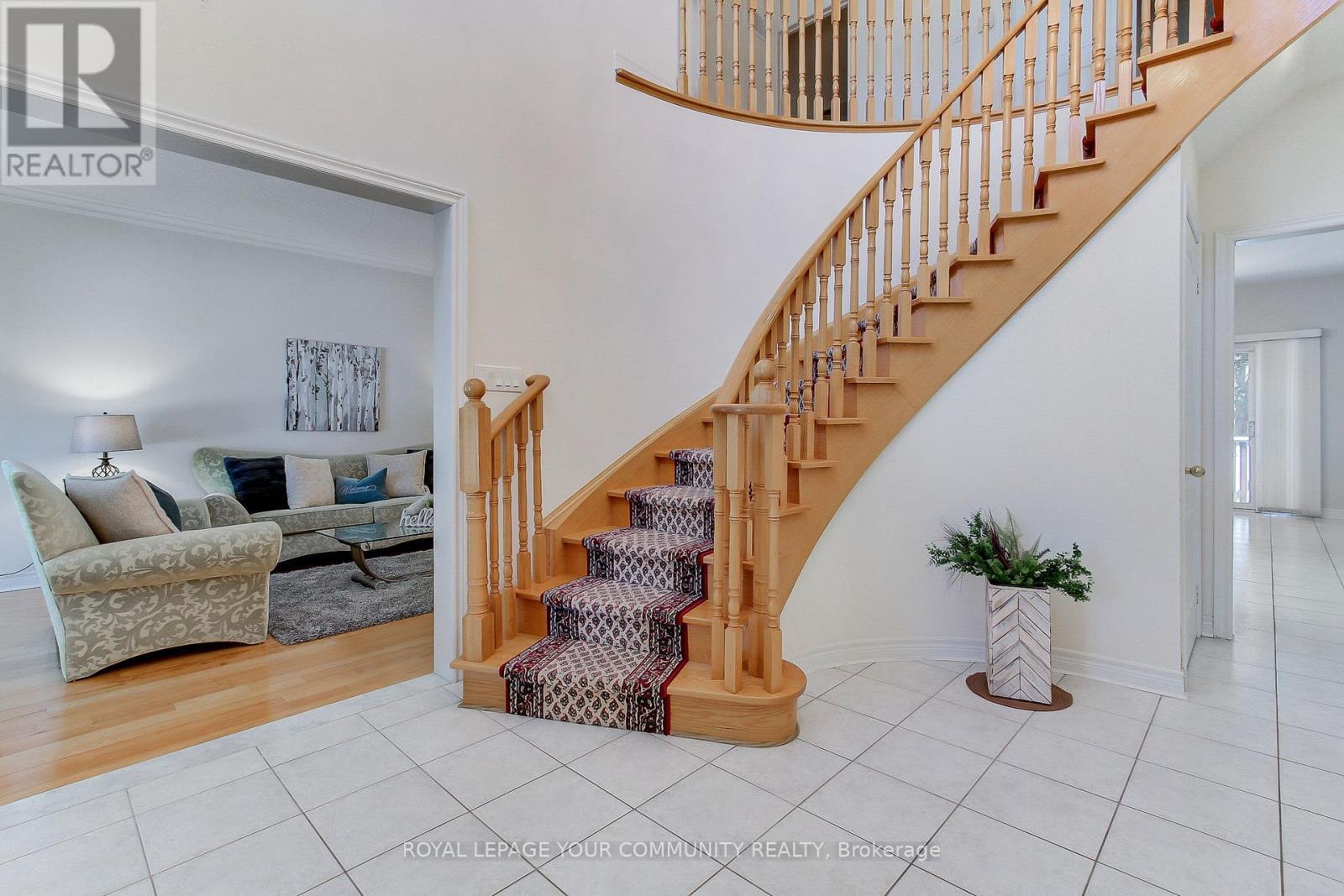 












57 EL DORADO STREET

,
Richmond Hill,




Ontario
L4C0K8

