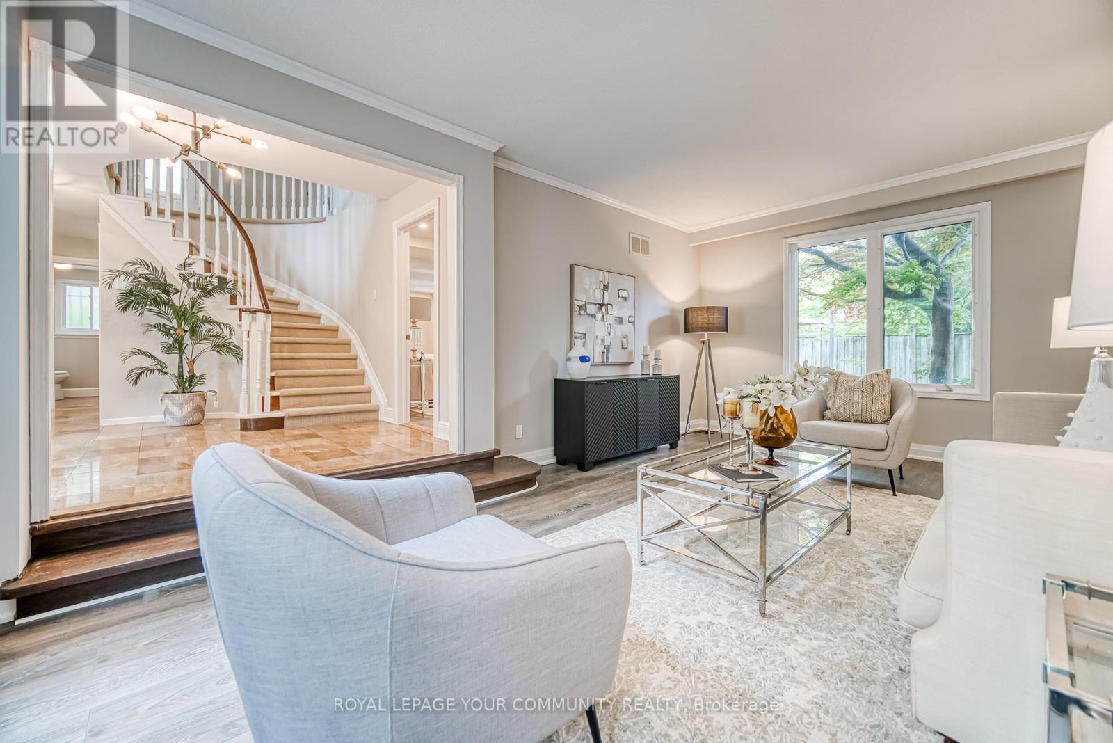 












14 JULIA STREET

,
Markham,




Ontario
L3T4R9

