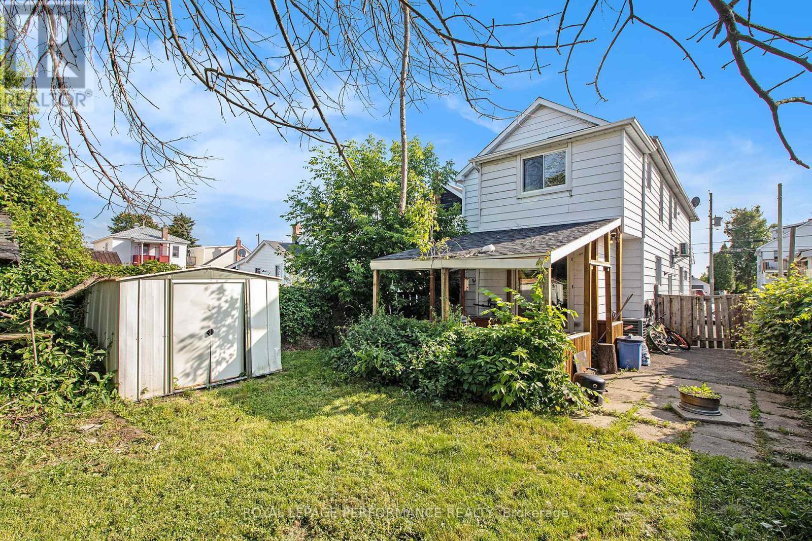 












116 DANIS AVENUE

,
Cornwall,




Ontario
K6H5E4

