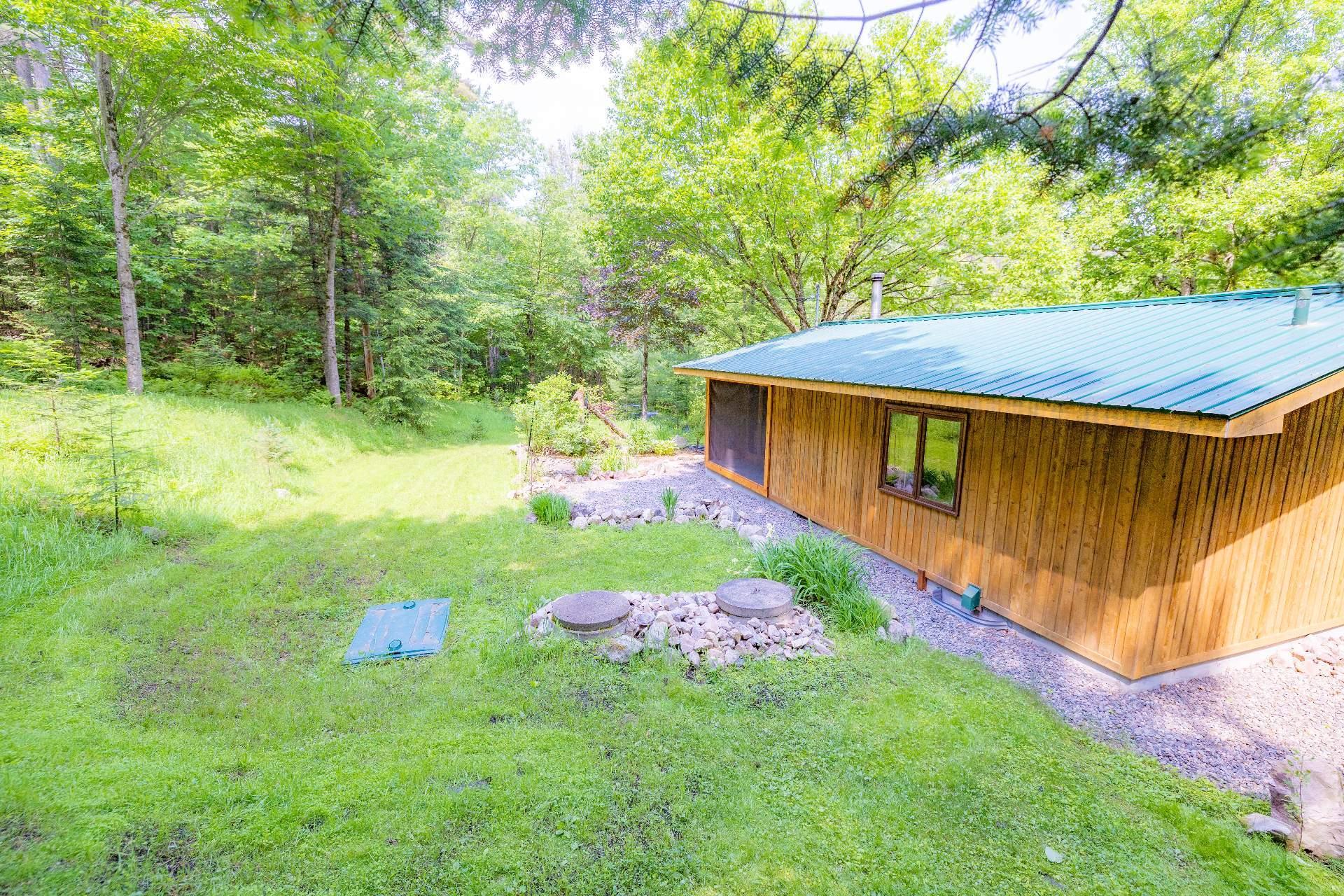 









6


Ch. du Lac-Reardon

,
Brownsburg-Chatham,




QC
J8G2J4

