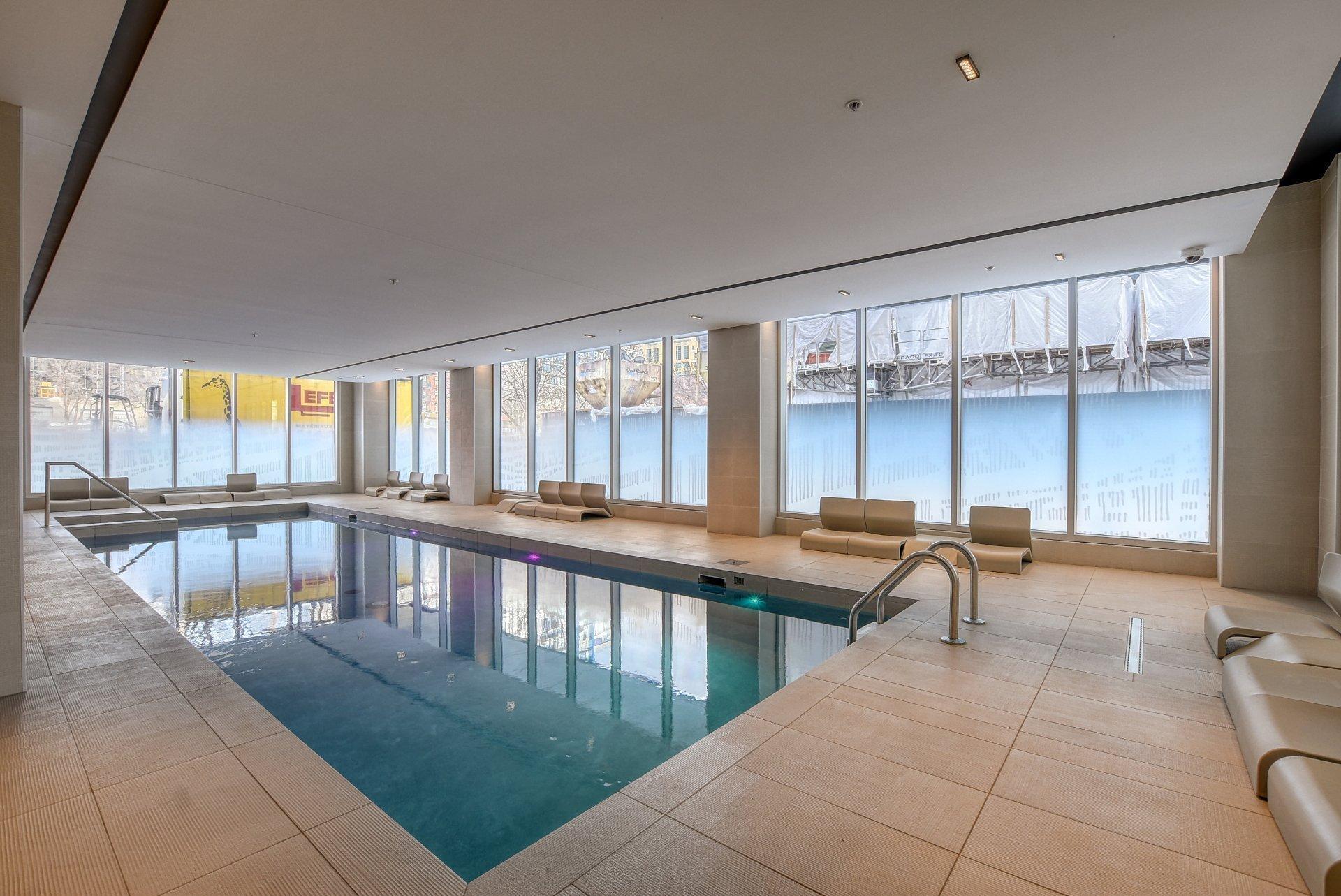 









738


Rue St-Paul O.

, 631,
Montréal (Ville-Marie),




QC
H3C0N5

