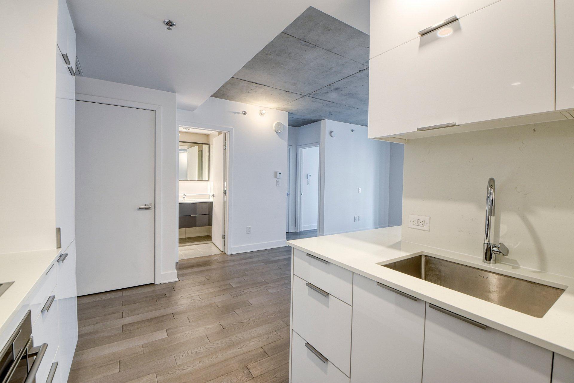 









738


Rue St-Paul O.

, 631,
Montréal (Ville-Marie),




QC
H3C0N5

