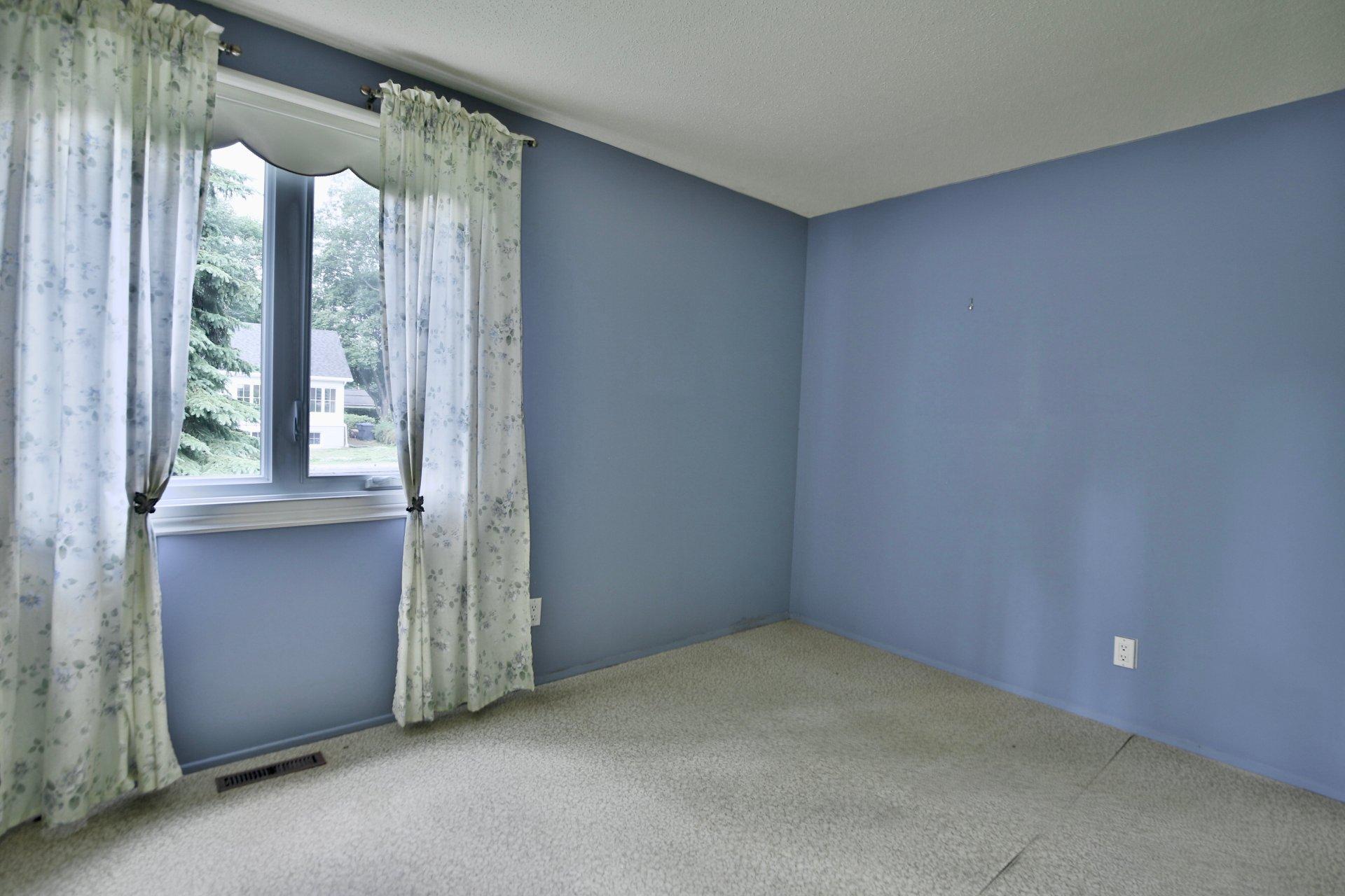 









470


Boul. Clairevue E.

,
Saint-Bruno-de-Montarville,




QC
J3V1T1

