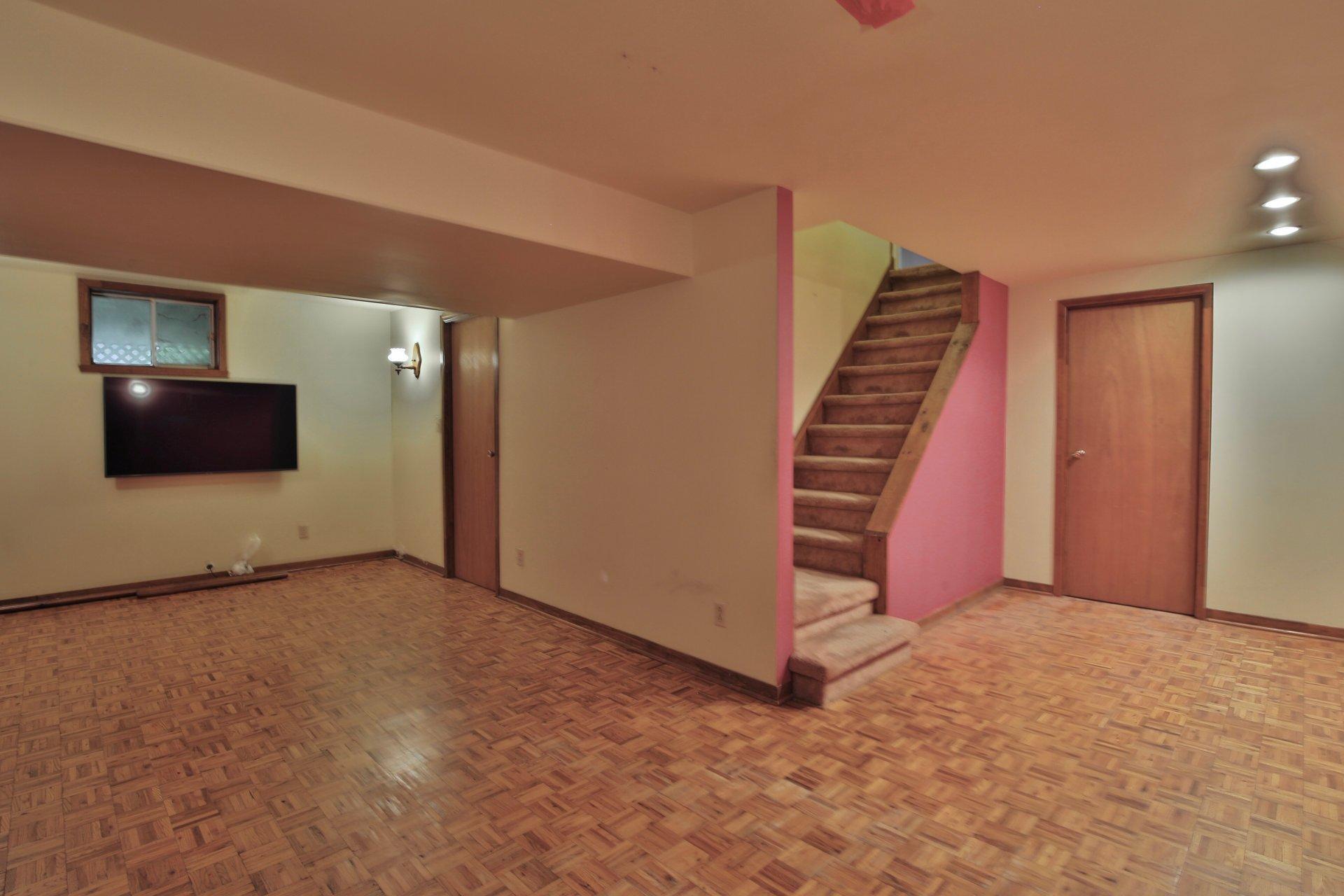 









470


Boul. Clairevue E.

,
Saint-Bruno-de-Montarville,




QC
J3V1T1

