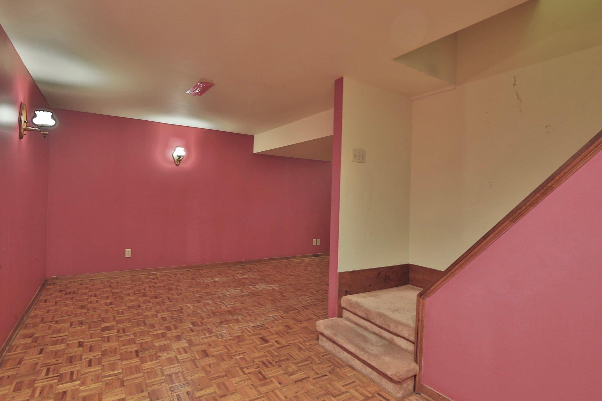 









470


Boul. Clairevue E.

,
Saint-Bruno-de-Montarville,




QC
J3V1T1

