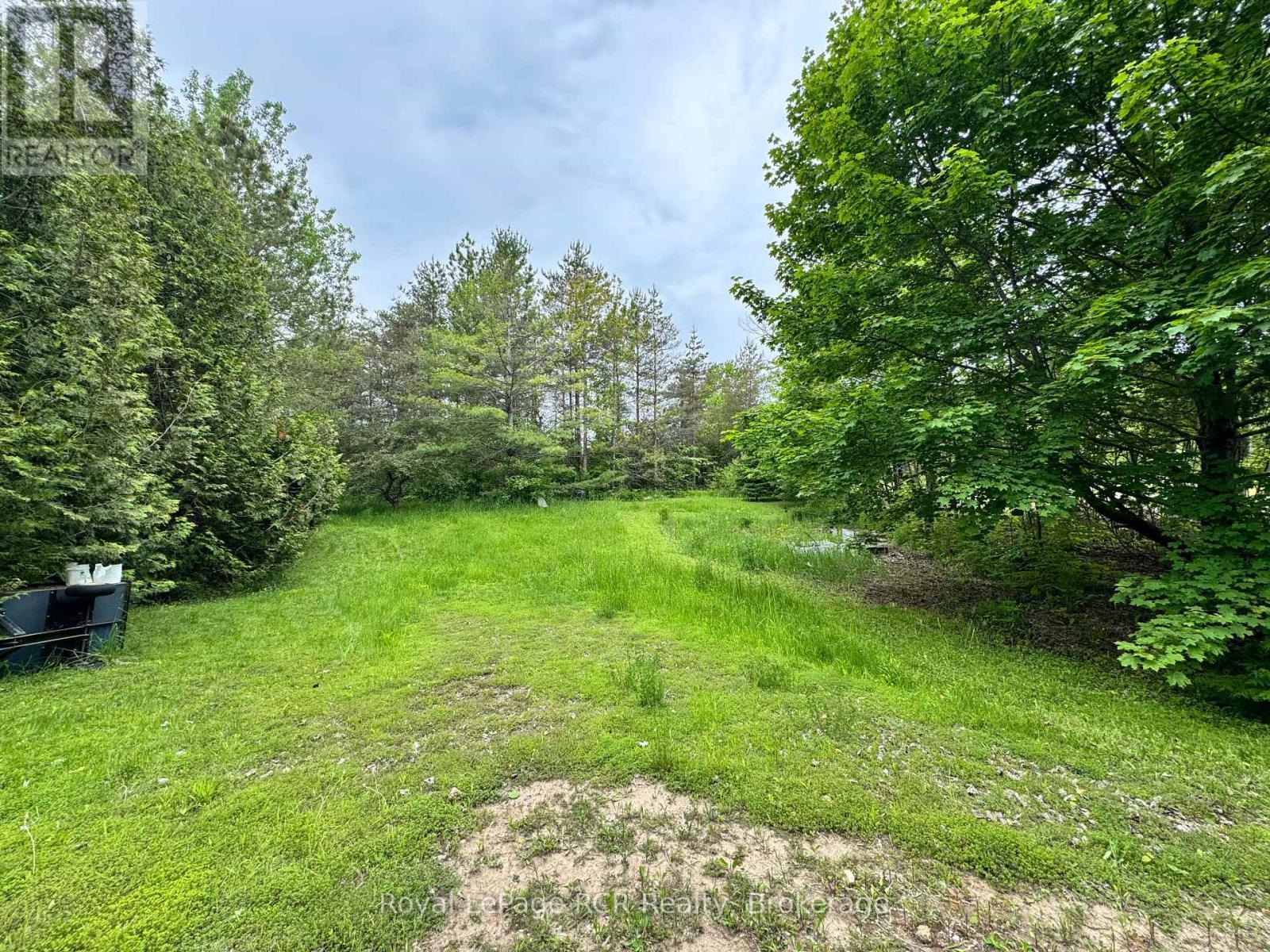 












585250 SIDEROAD 10 A

,
Grey Highlands,




Ontario
N0C1H0

