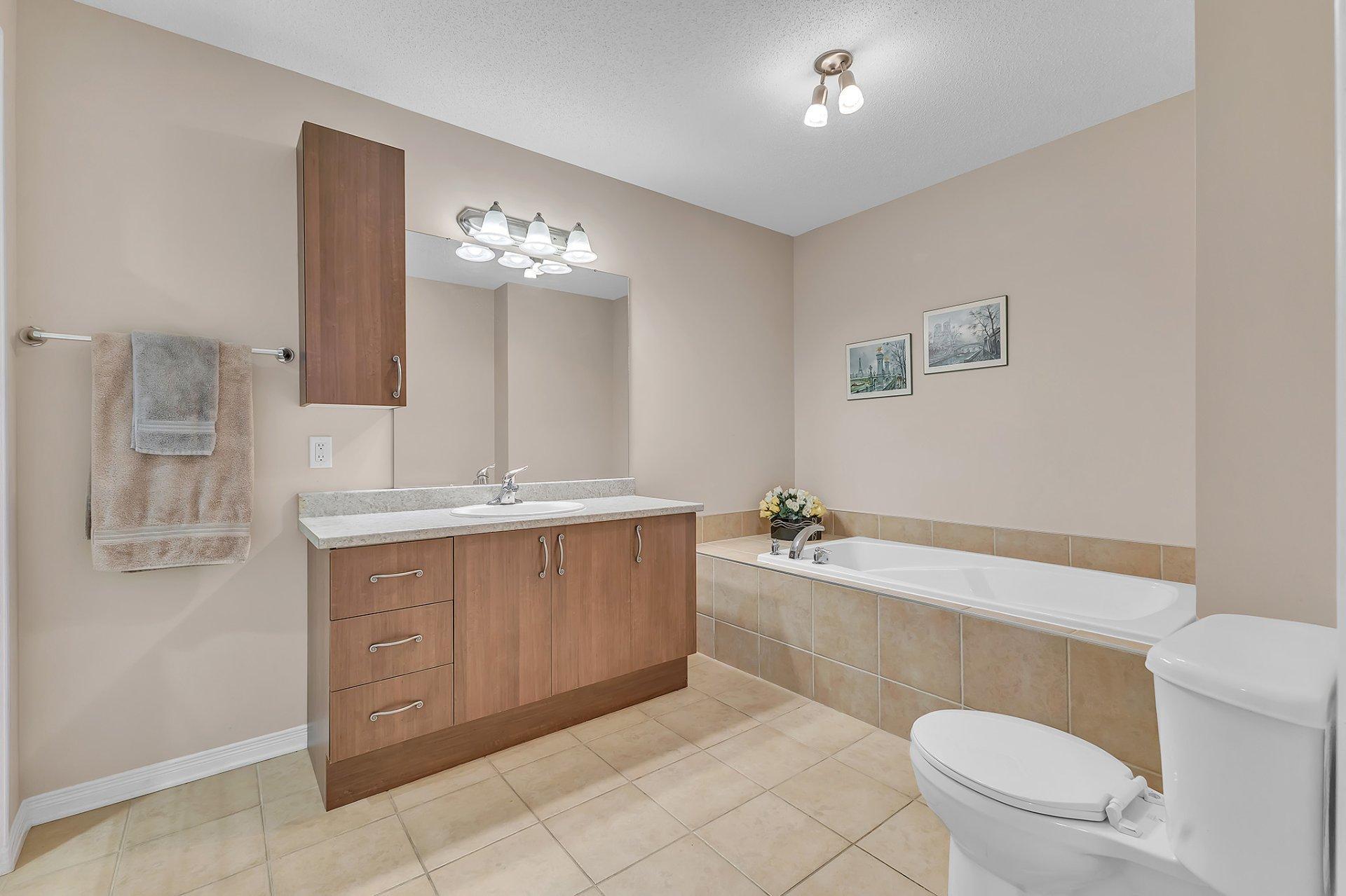 









505


Boul. de la Gappe

, 510,
Gatineau (Gatineau),




QC
J8T8R7

