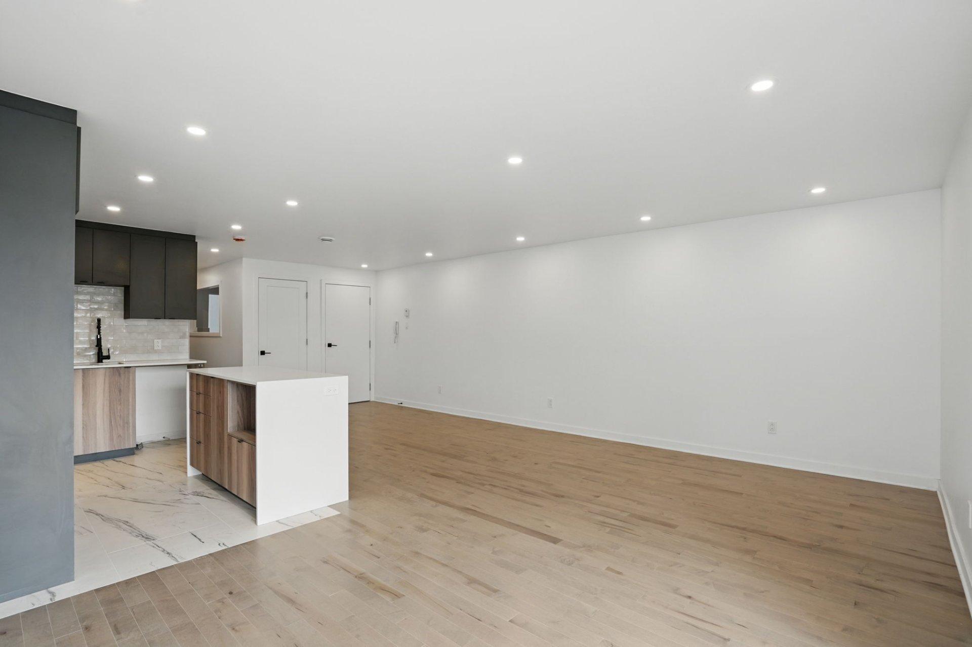 









5110

 - 5114


Rue Ste-Marie

,
Montréal (Le Sud-Ouest),




QC
H4C1X5

