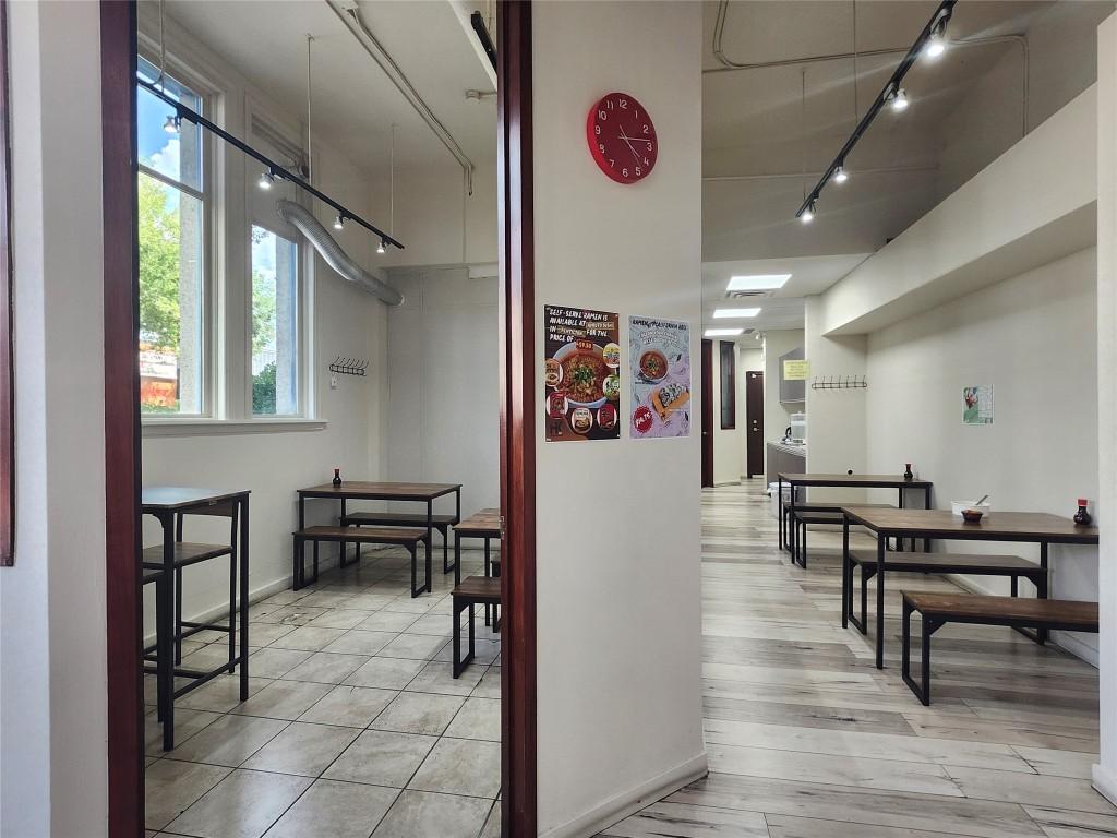 









301


Main

Street, 101,
Penticton,




BC
V2A 5B7

