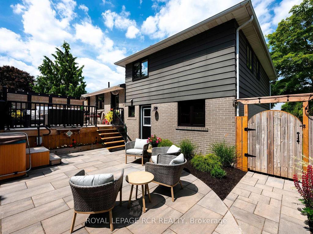 









55


Rustic

Crescent,
Orangeville,




ON
L9W 1T1

