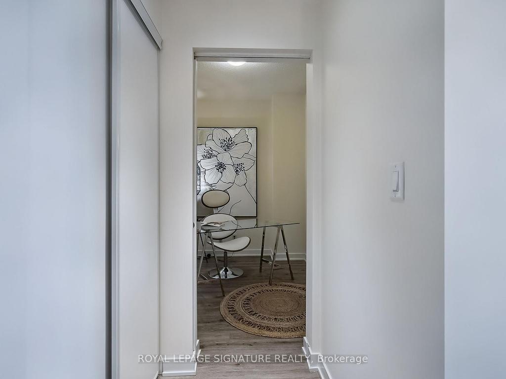 









16


Markle

Crescent, 412,
Hamilton,




ON
L9G 3K9

