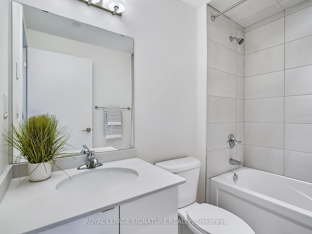 









16


Markle

Crescent, 412,
Hamilton,




ON
L9G 3K9

