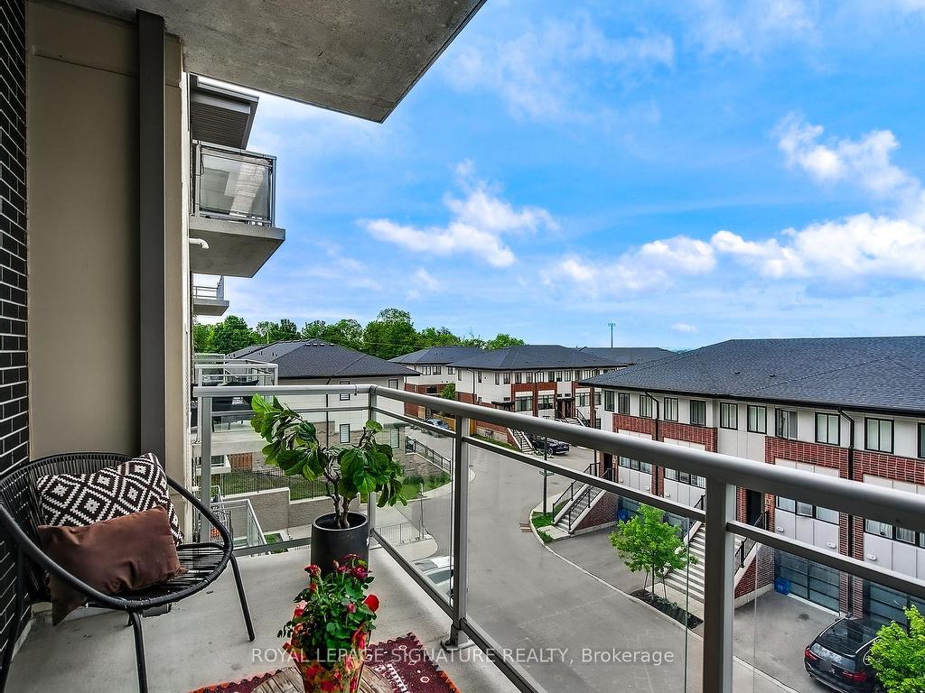 









16


Markle

Crescent, 412,
Hamilton,




ON
L9G 3K9

