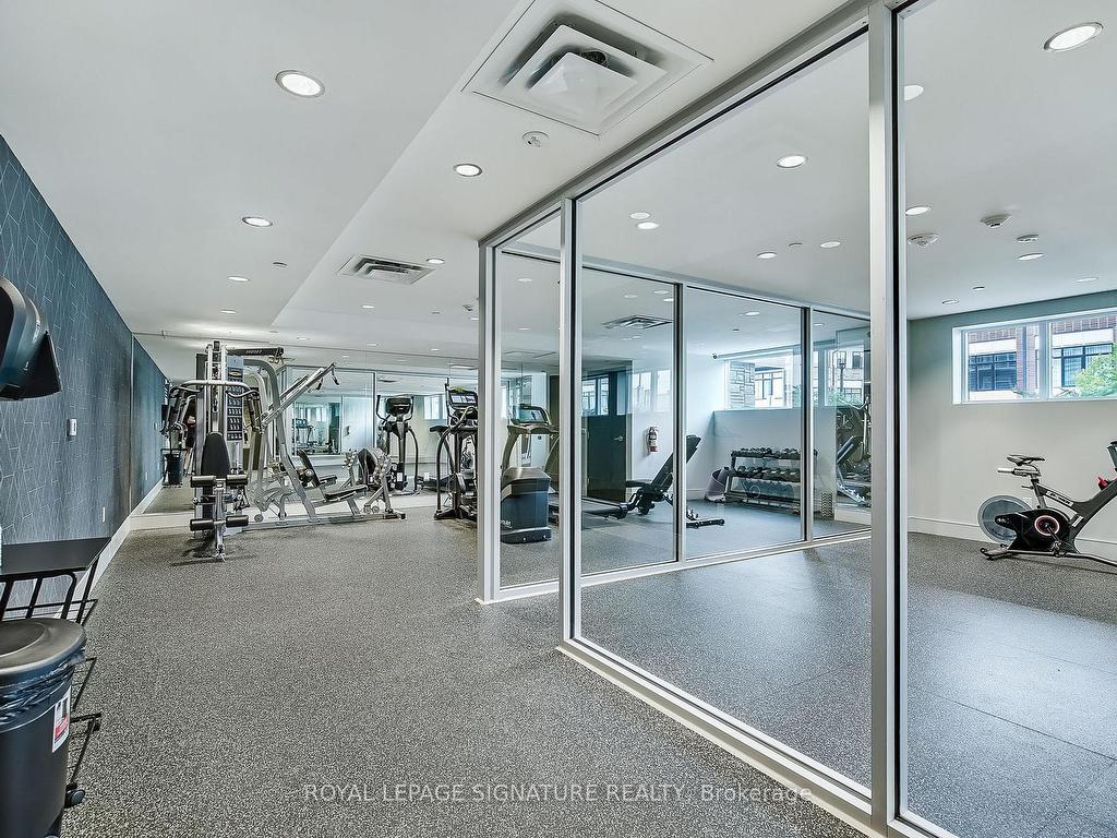 









16


Markle

Crescent, 412,
Hamilton,




ON
L9G 3K9

