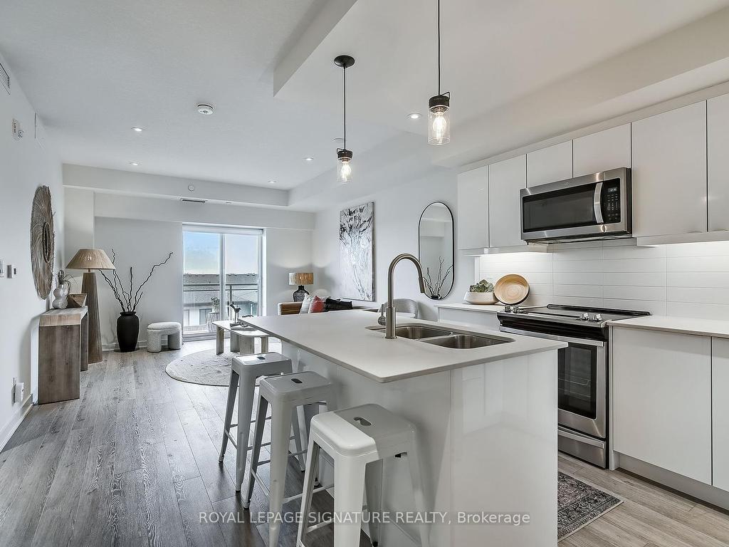 









16


Markle

Crescent, 412,
Hamilton,




ON
L9G 3K9


