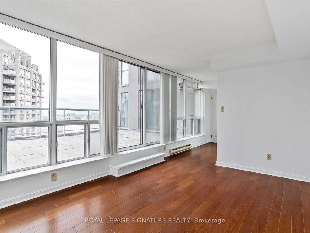 









24


Wellesley

Street West, 2601,
Toronto,




ON
M4Y 2X6

