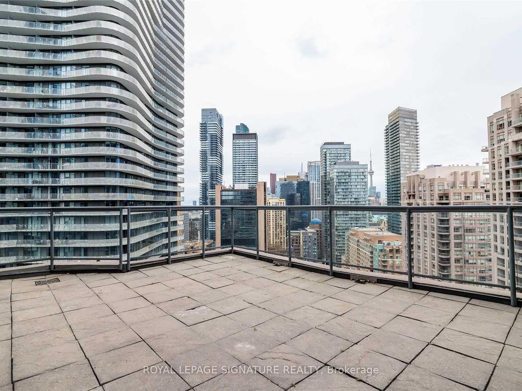 









24


Wellesley

Street West, 2601,
Toronto,




ON
M4Y 2X6

