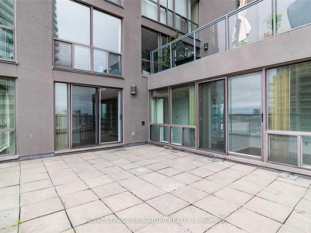 









24


Wellesley

Street West, 2601,
Toronto,




ON
M4Y 2X6


