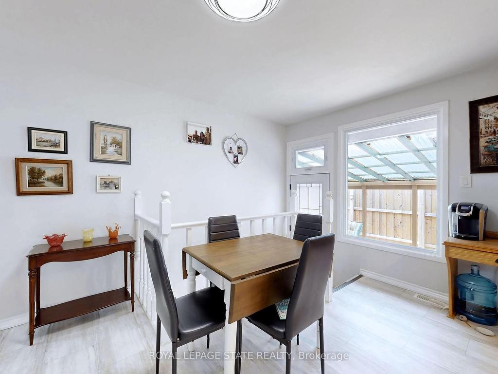 









19


Bunker Hill

Drive,
Hamilton,




ON
L8K 5X3

