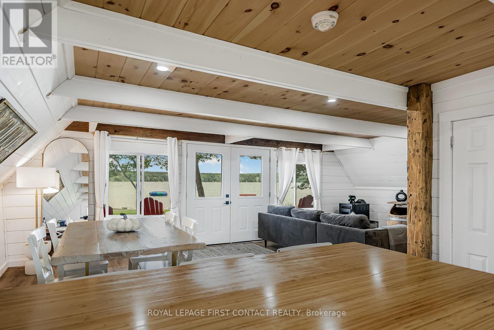 












5608 PENETANGUISHENE ROAD

,
Springwater,




Ontario
L0L1P0

