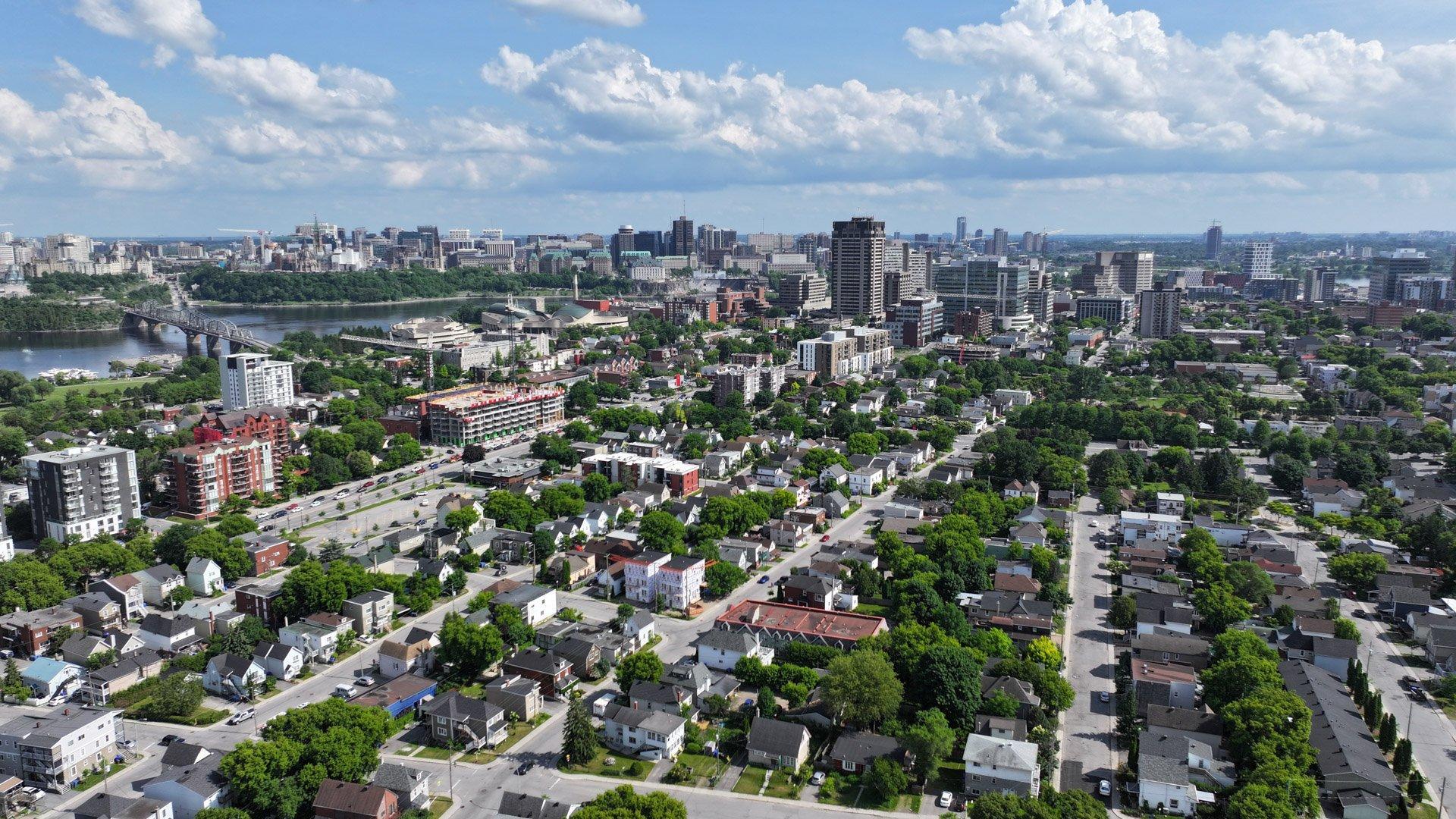 









213


Rue Kent

,
Gatineau (Hull),




QC
J8X3L5

