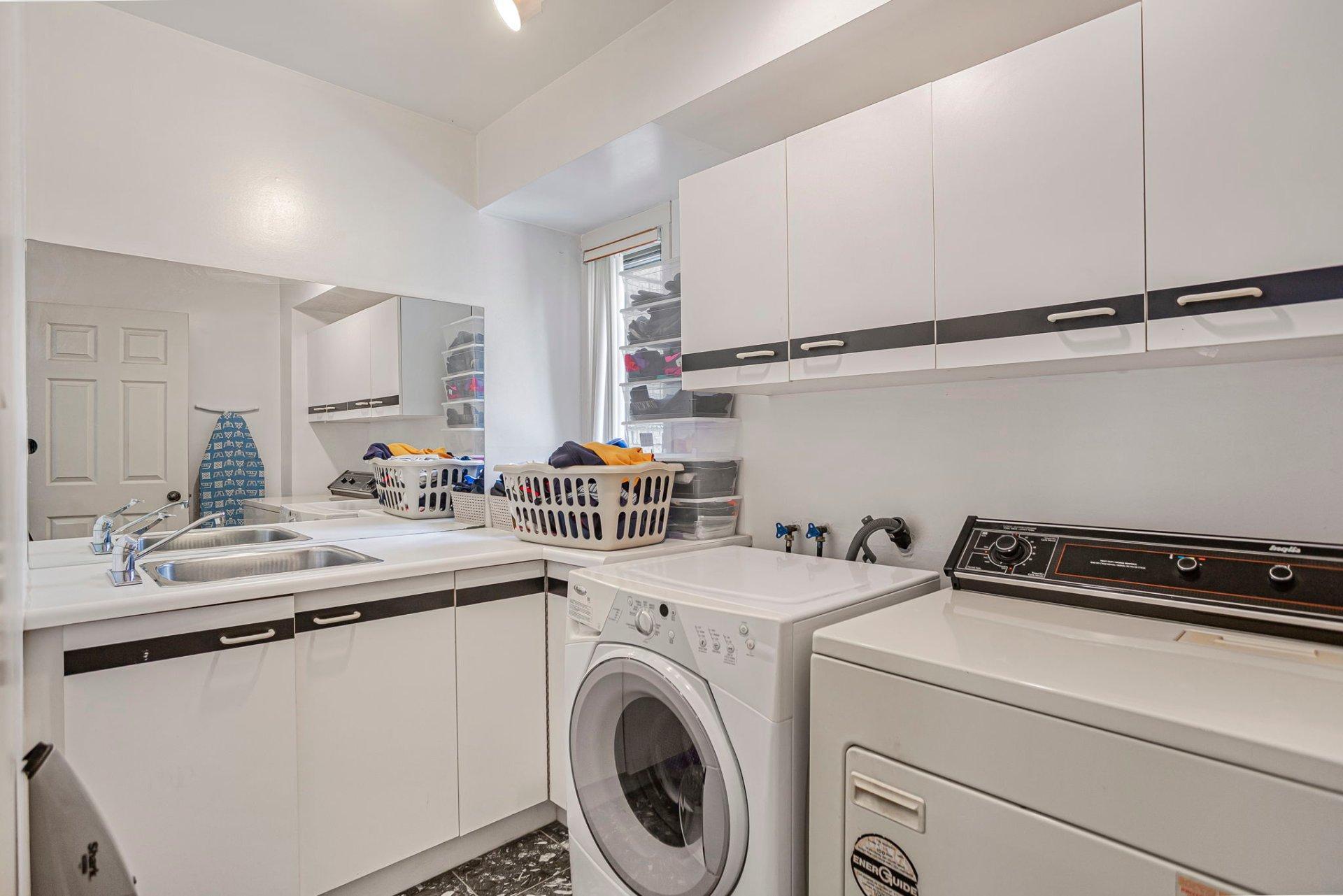 









1232


Rue Tecumseh

,
Dollard-des-Ormeaux,




QC
H9B2Y8

