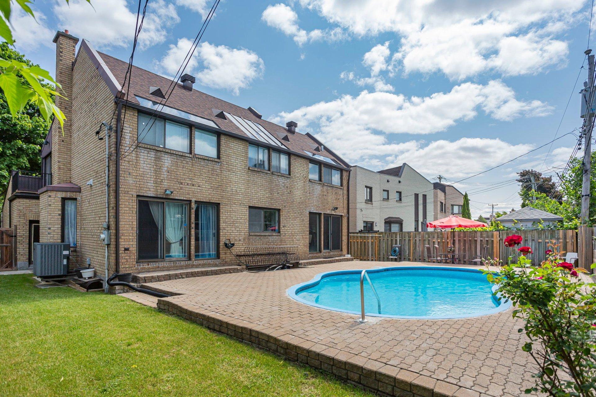 









1232


Rue Tecumseh

,
Dollard-des-Ormeaux,




QC
H9B2Y8

