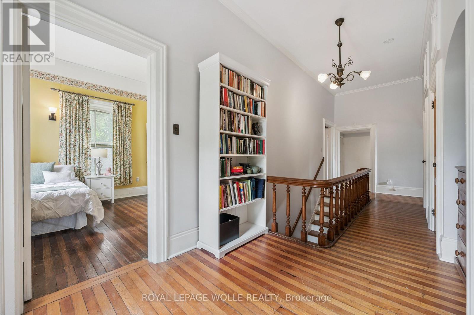 












88 WILLIAM STREET W

,
Waterloo,




Ontario
N2L1J7

