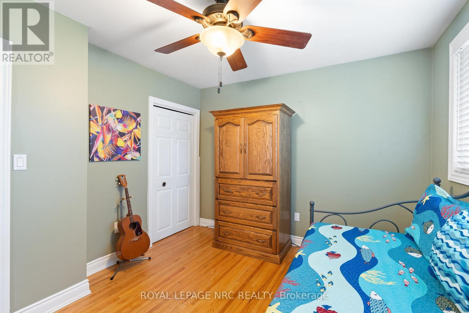 












4042 MONTCALM CRESCENT

,
Niagara Falls (Chippawa),




Ontario
L2G6L8

