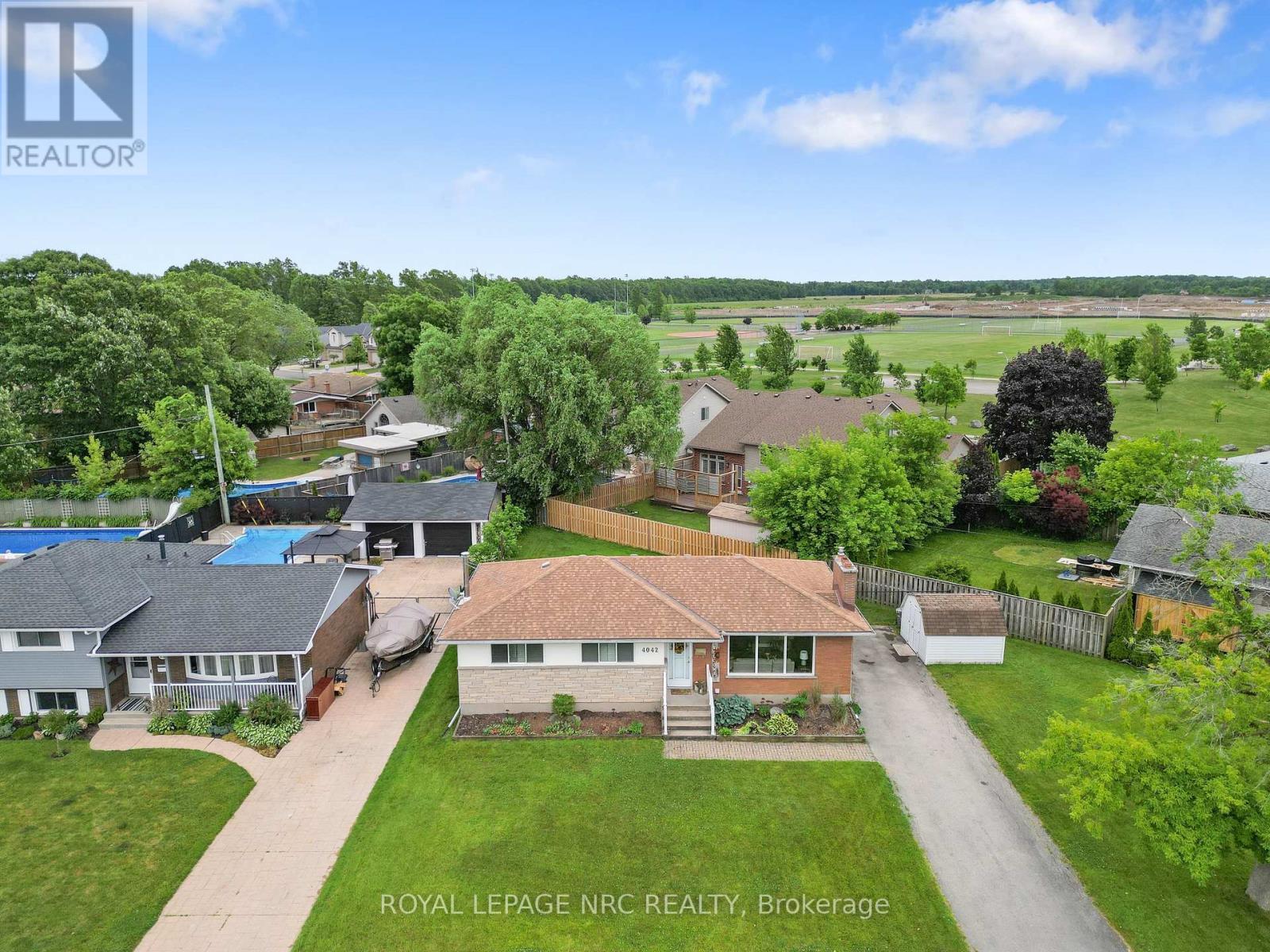 












4042 MONTCALM CRESCENT

,
Niagara Falls (Chippawa),




Ontario
L2G6L8

