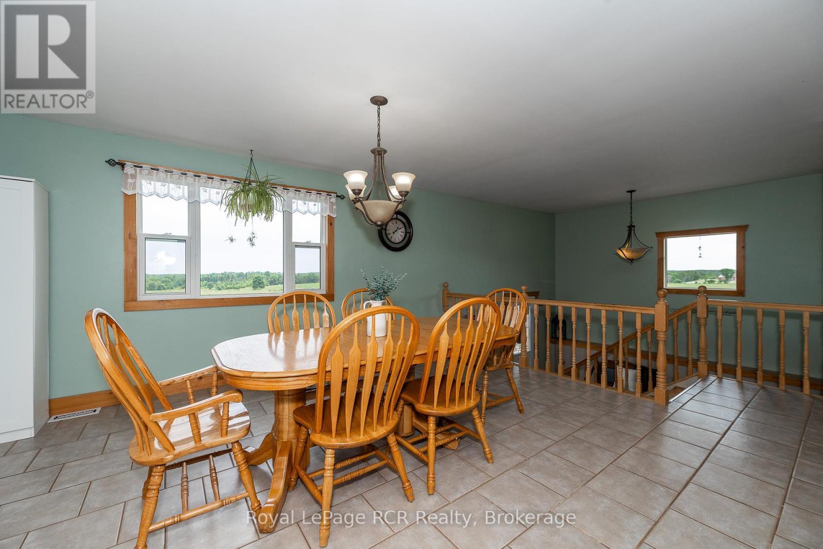 












406428 GREY RD 4

,
Grey Highlands,




Ontario
N0C1E0


