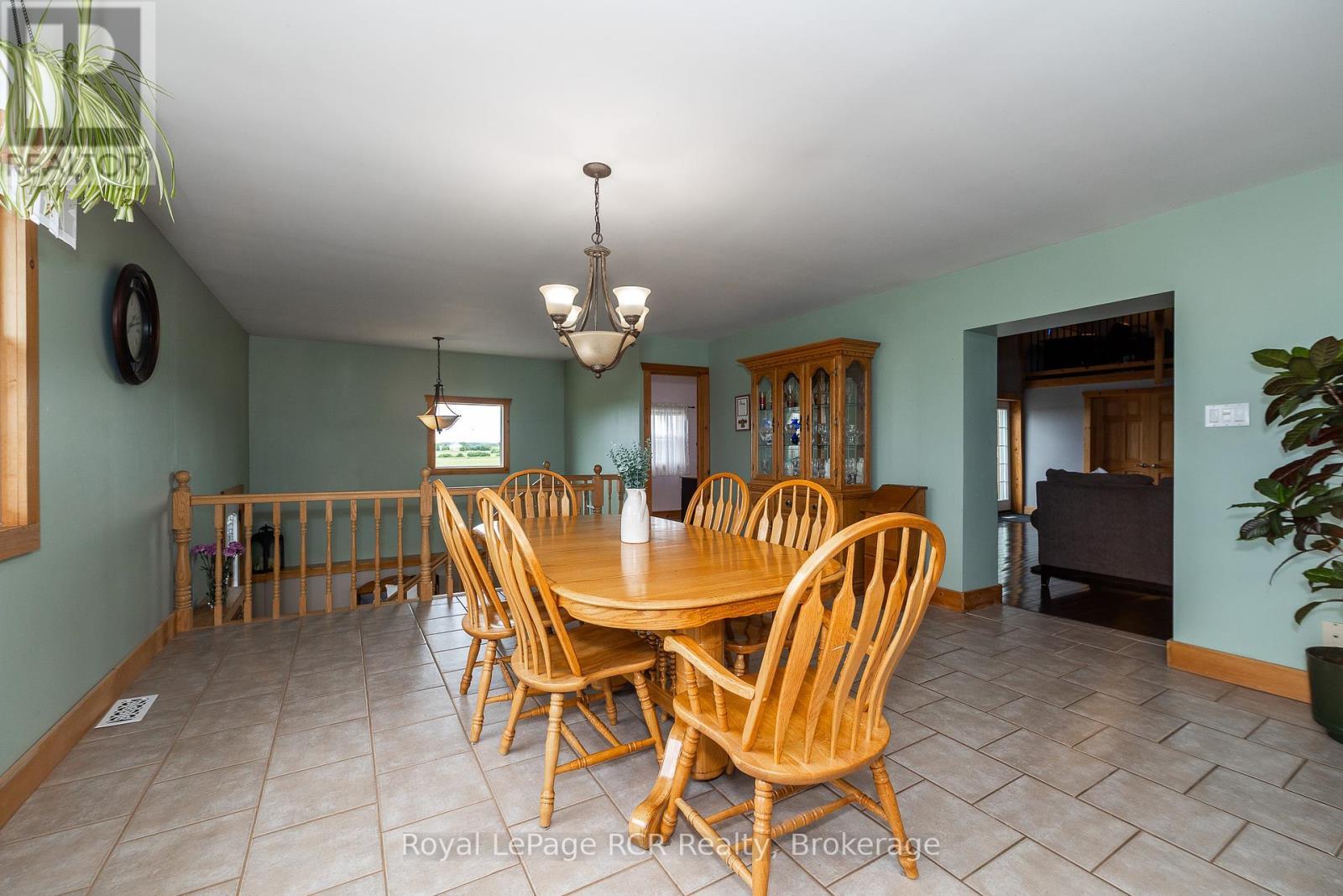 












406428 GREY RD 4

,
Grey Highlands,




Ontario
N0C1E0

