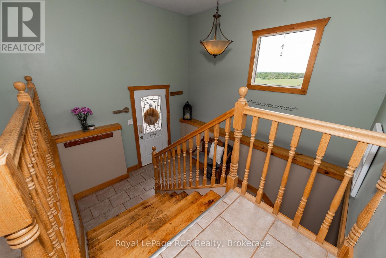 












406428 GREY RD 4

,
Grey Highlands,




Ontario
N0C1E0

