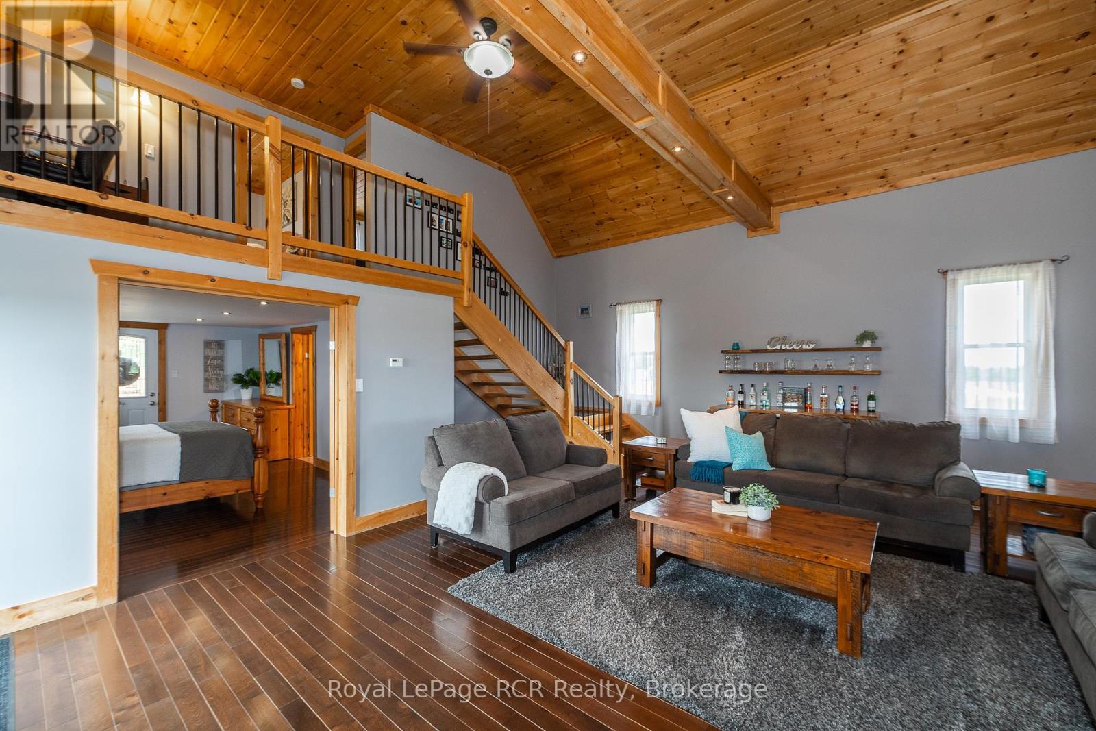 












406428 GREY RD 4

,
Grey Highlands,




Ontario
N0C1E0

