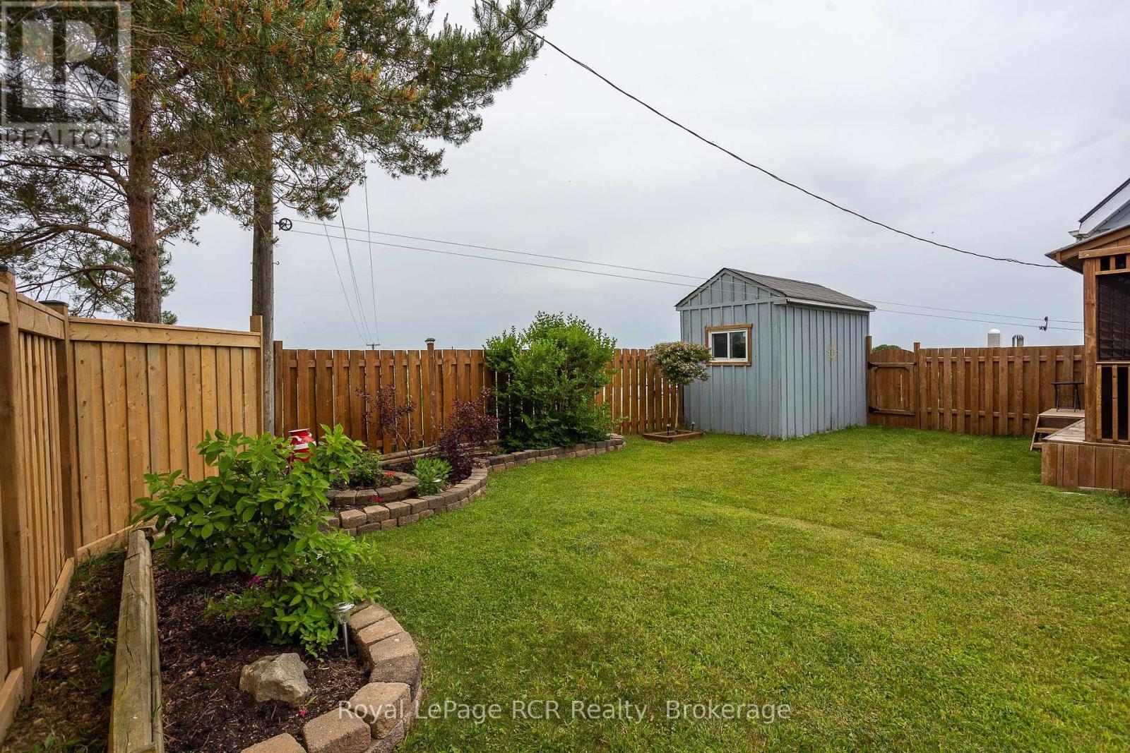 












406428 GREY RD 4

,
Grey Highlands,




Ontario
N0C1E0


