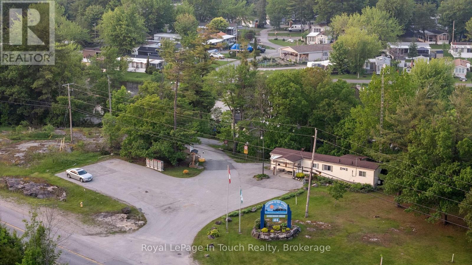 












#130 - 164 LONE PINE ROAD

,
Georgian Bay (Baxter),




Ontario
L0K1S0

