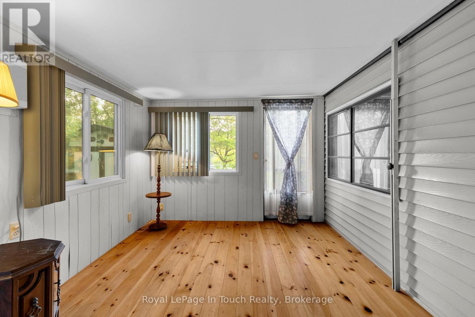 












#130 - 164 LONE PINE ROAD

,
Georgian Bay (Baxter),




Ontario
L0K1S0

