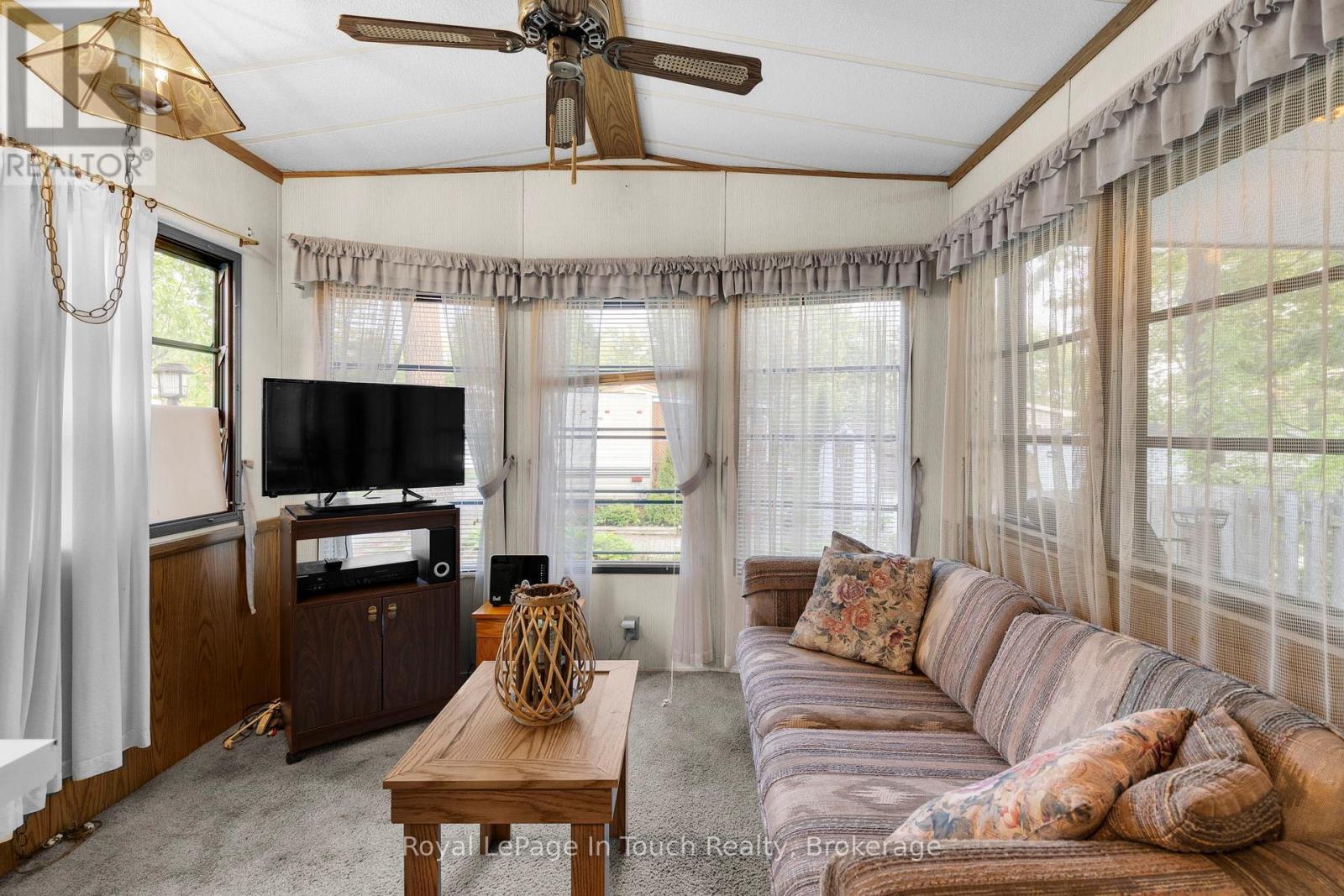 












#130 - 164 LONE PINE ROAD

,
Georgian Bay (Baxter),




Ontario
L0K1S0

