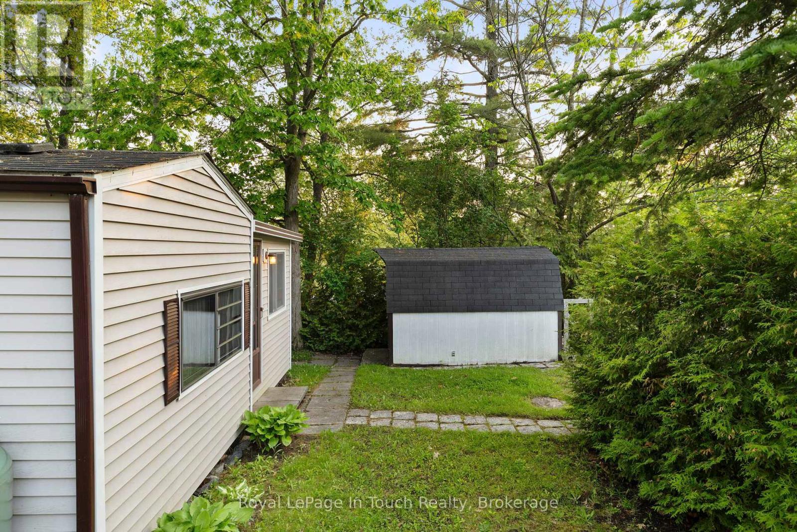 












#130 - 164 LONE PINE ROAD

,
Georgian Bay (Baxter),




Ontario
L0K1S0

