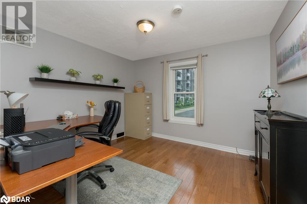 












41 MILL Street

,
Georgetown,




Ontario
L7G2H6

