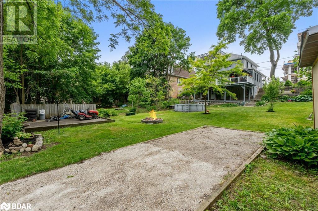 












41 MILL Street

,
Georgetown,




Ontario
L7G2H6

