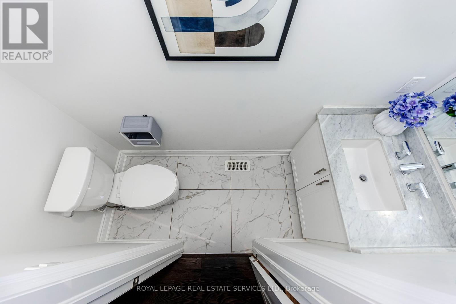 












3234 POST ROAD

,
Oakville,




Ontario
L6H7C5

